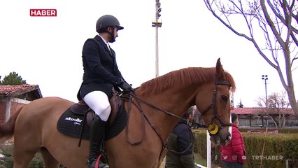 Binicilik sporuna her yaştan yoğun ilgi