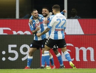 Serie A : Naples sourit, Milan pleure