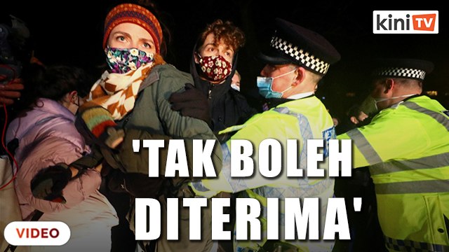 Polis London dikecam, heret peserta memorial mangsa bunuh