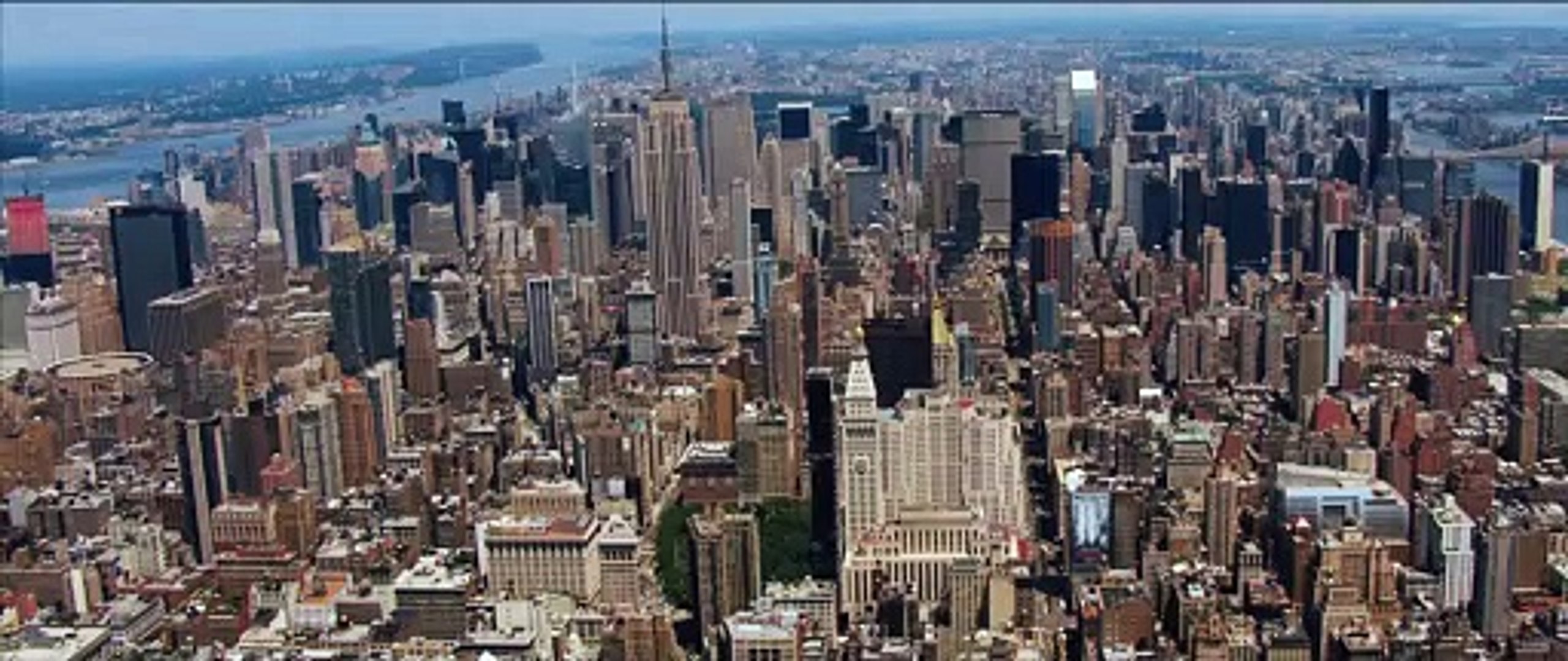 FREUNDE MIT GEWISSEN VORZÜGEN Film, image size:2560x1080