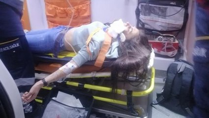 Sevgilisiyle tartıştıktan sonra sinir krizi geçiren genç kız, 15 metre yükseklikten kendini boşluğa bıraktı