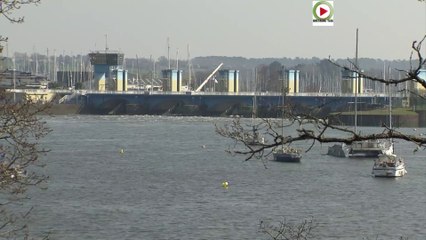 Arzal  |   Le Barrage et les Bateaux - Bretagne Télé