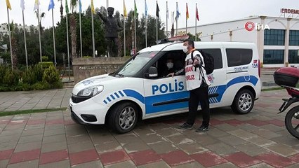 Hayvan haklarına dikkat çekmek için Mersin’den İzmir’e yürüyecek