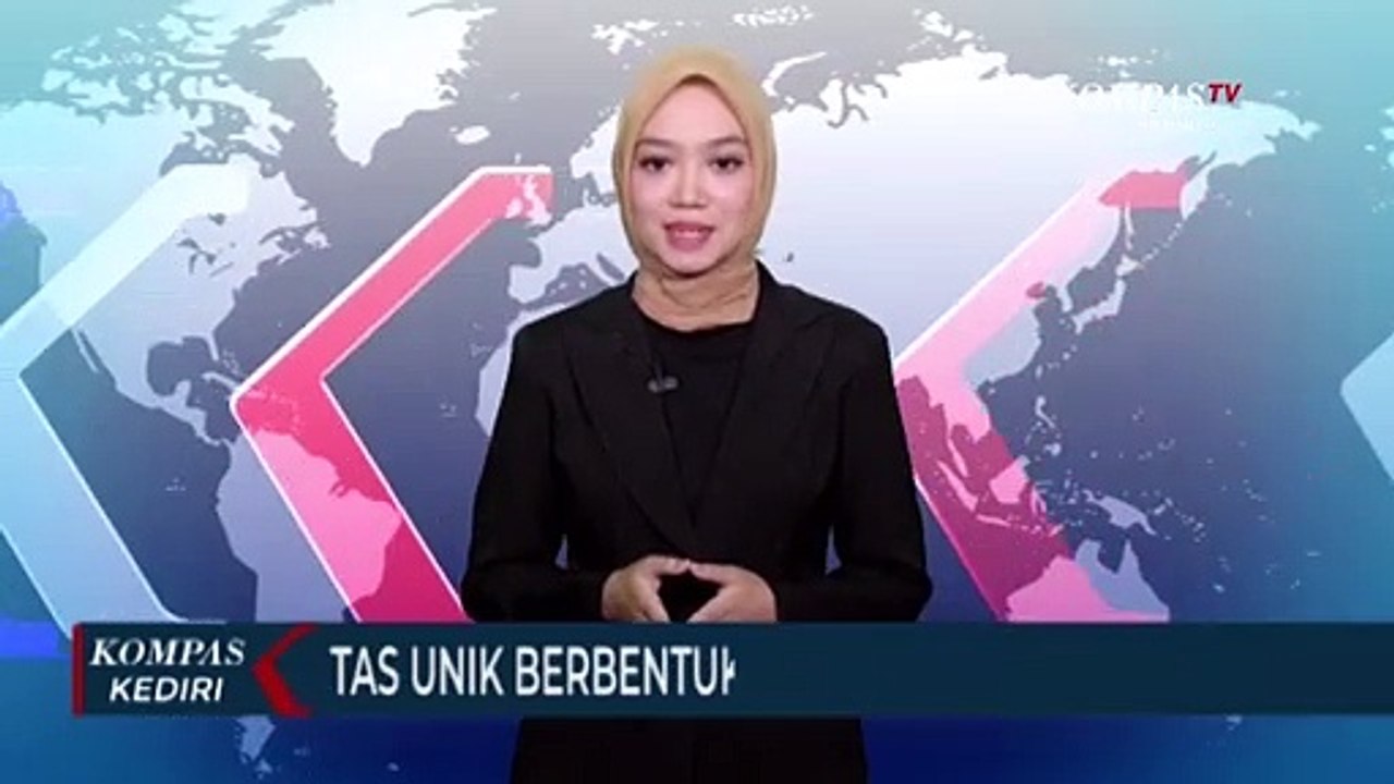 Unik! Tas Berbentuk Masker Laris Manis Diburu Warga