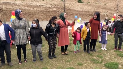 Batman'da düzenlenen etkinliğe katılan down sendromlu çocuklar doyasıya eğlendi