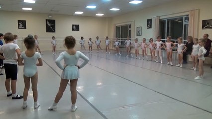 Ensaio Ballet Princesas do Coreografia e Treinos Episódio  (11)