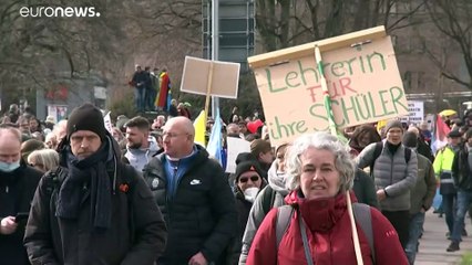 Attacken auf Polizisten: Querdenker-Demo in Kassel