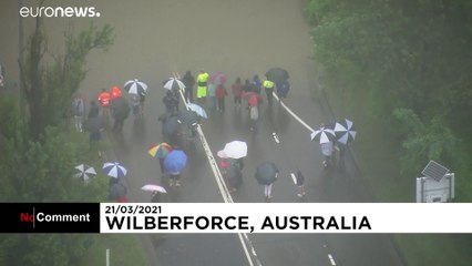 Milhares obrigados a fugir das cheias na Austrália