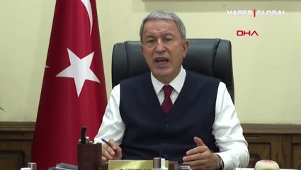 Bakan Akar'dan Yunanistan'a mesaj