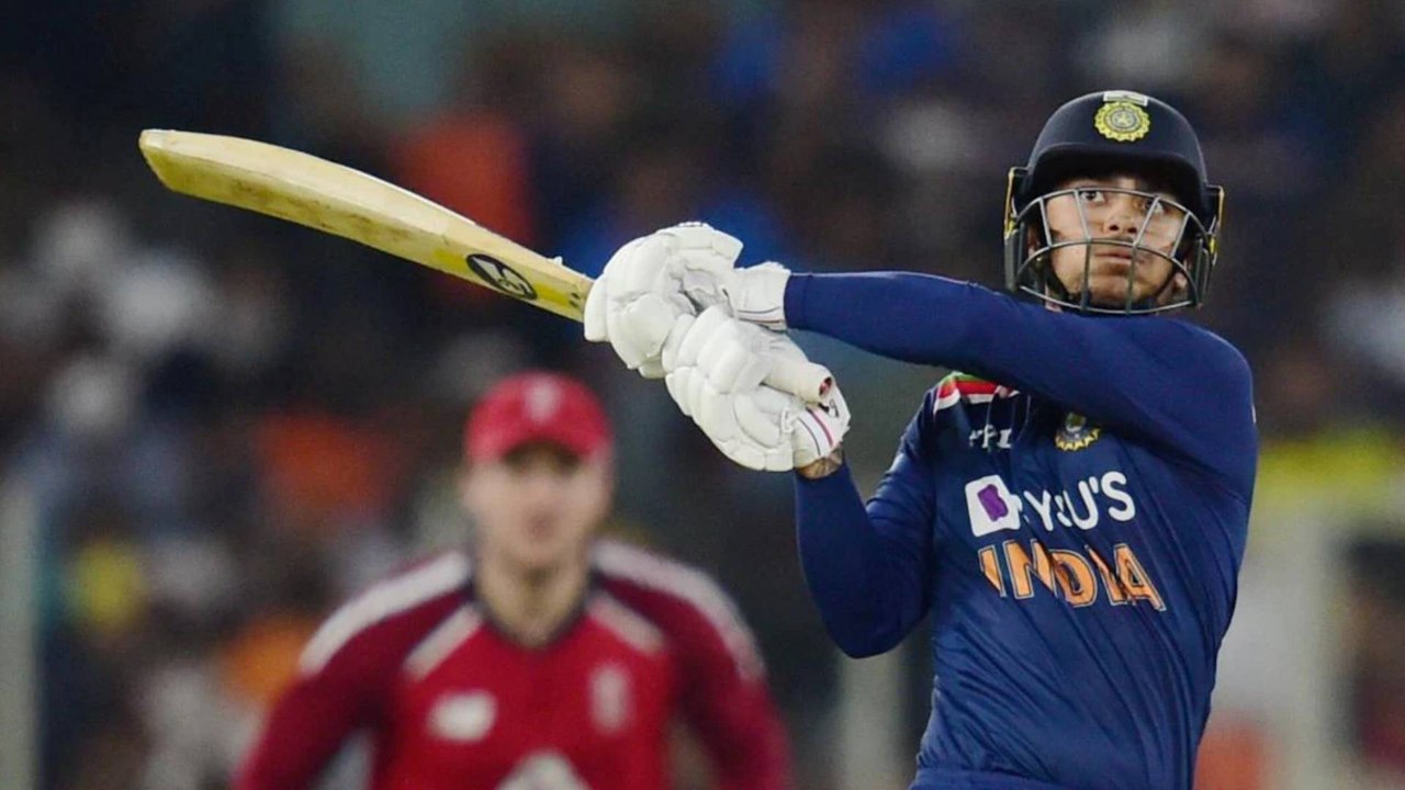 IND vs ENG: 'Fearless' Ishan Kishan T20I debut Half Century - Crazy | Oneindia telugu