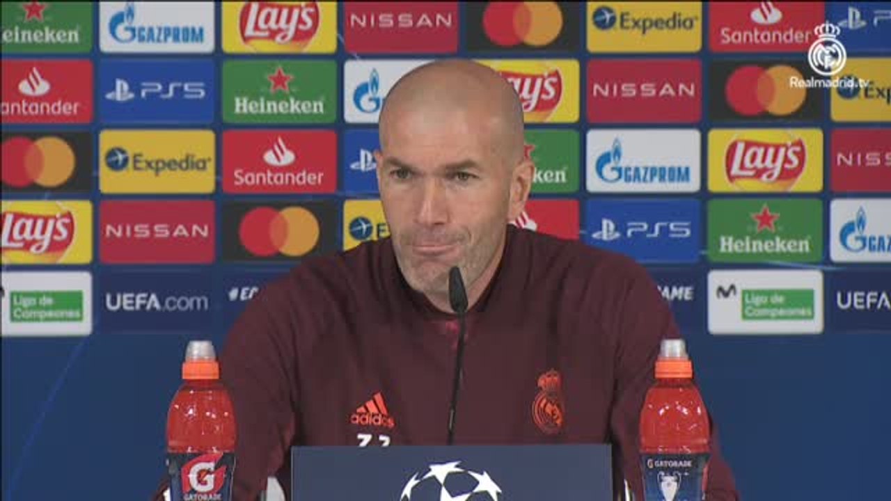 Zidane: "Algo pasa con Hazard, nunca se había lesionado en su carrera"