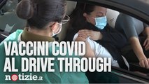 Vaccino anti covid, a Milano si fa in auto e in 5 minuti: si parte con i docenti e con AstraZeneca