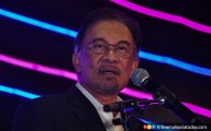 Anwar sahkan perbincangan ‘positif’ dengan Umno untuk jalin kerjasama