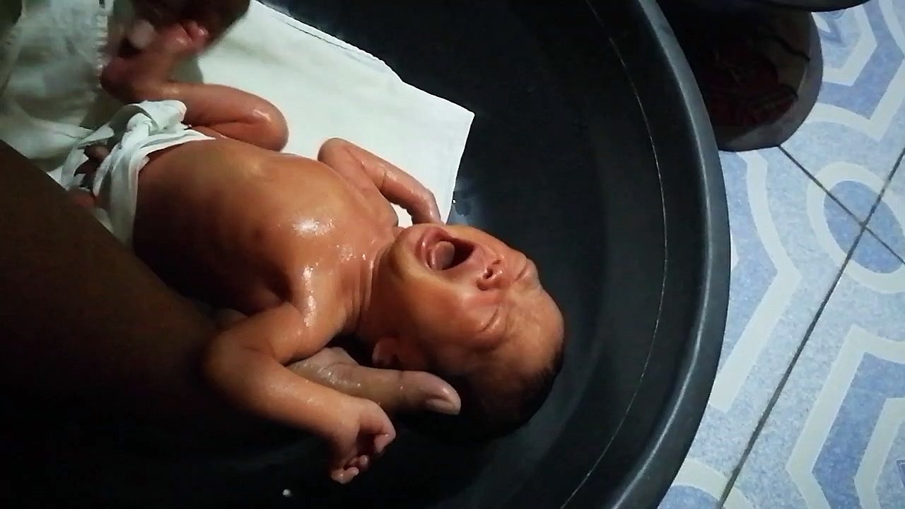bagong silang bunso ko