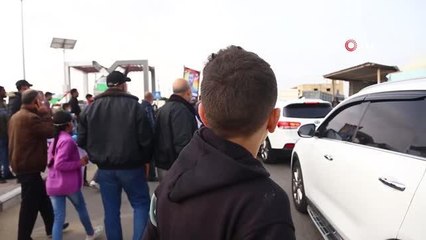 - Mısır'da tutuklu Filistinlilerin aileleri, Refah Kapısı önünde protesto etti