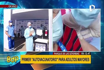 COVID-19: Así funcionan los "autovacunatorios" para adultos mayores