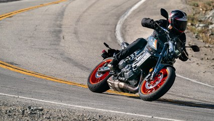 Yamaha Builds A Better Triumph - 2021 MT-09 Review