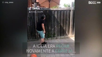 Desafio acaba com lata de cerveja no quintal do vizinho!