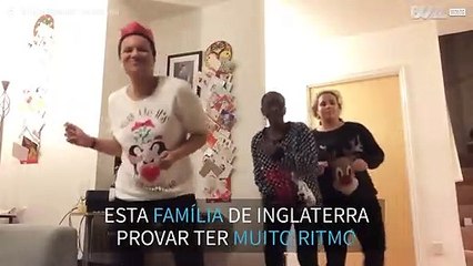Família diverte Internet com dança natalina
