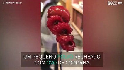 Polvo filhote com ovo de codorna: conheça o tako tamago!