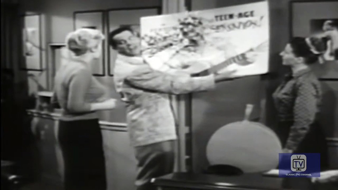 Love That Bob - Season 4 - Episode 33 - Bob Digs Rock n Roll | Robert Cummings, Ann B. Davis