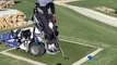 Cet homme paraplégique joue au golf à une main et c'est impressionnant