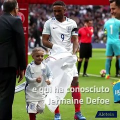 L'attaccante del Suderland scrive una lettera al suo amico, un bambino morto di cancro