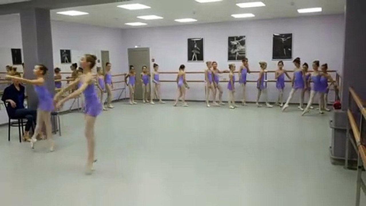 Ballet Kids Aula  (108)