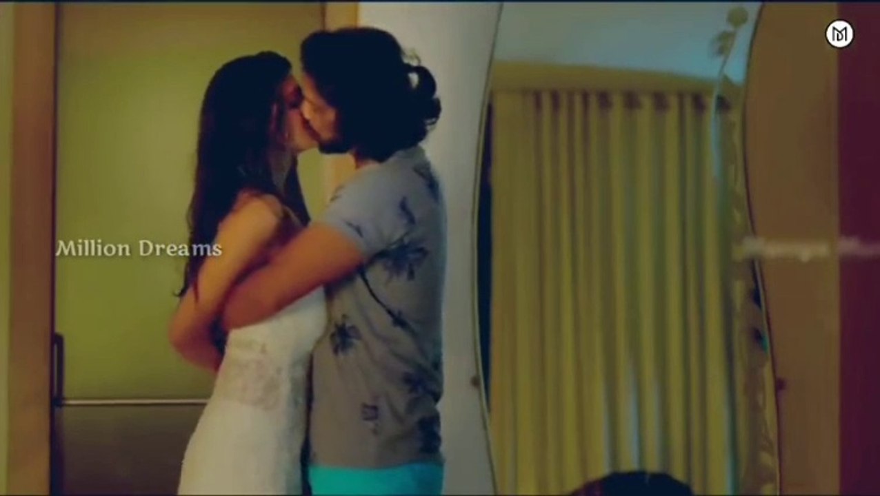 Cute GF BF Love  Kissing Romantic Status