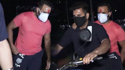 Saif Ali Khan returns from Shooting at Madh Island, Spotted in Mumbai | FilmiBeat