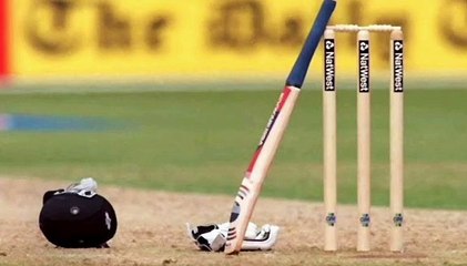 मक्सी में छाया क्रिकेट का रोमांच जमकर लगे चौके छक्के