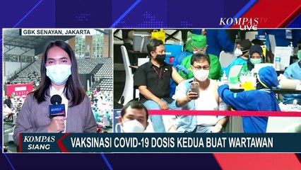 Menkominfo Tinjau Vaksinasi Covid-19 Wartawan di Hall A Basket GBK