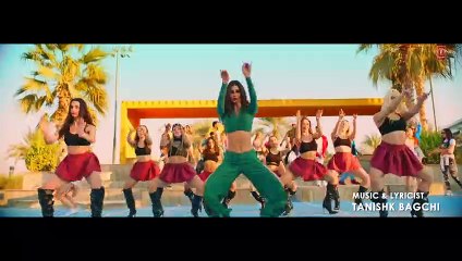 Patli Kamariya  Mouni Roy, Tanishk Bagchi, Sukh E, Parampara Tandon Arvindr Khaira  Bhushan Kumar-