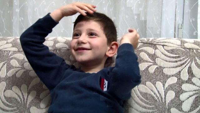 4 yaşındaki çocuğun itfaiye personeline seslenişi renkli anlara sahne oldu