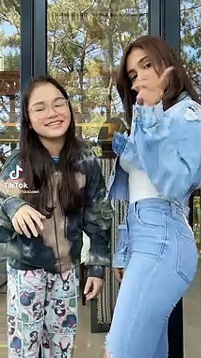 Ivana And Mona