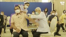 Le Premier ministre thaïlandais reçoit finalement sa première dose du vaccin AstraZeneca