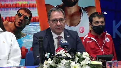 Dünya şampiyonları evlerine kavuştu