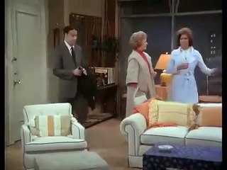 Mary Tyler Moore S06E13  The Happy Homemaker Takes Lou Home