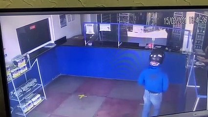 Assalto em estabelecimento comercial em Sousa