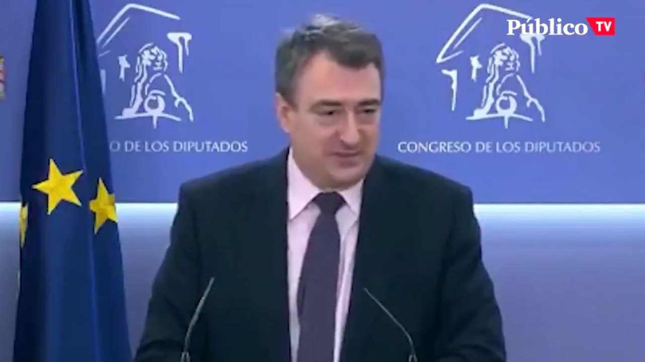Aitor Esteban: "Me da la sensación de que la política española se reduce a jugar al 'Estratego'"