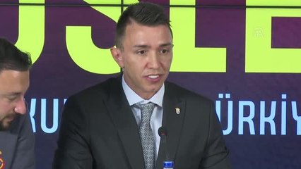 Galatasaray, Fernando Muslera'nın sözleşmesini 2024'e kadar uzattı (2)