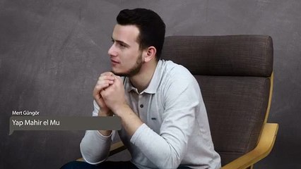 Ünlü imamların sesini taklit ediyor!