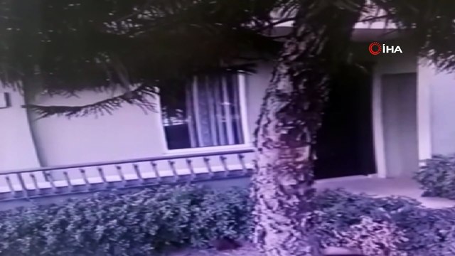 Otelden çaldığı eşyaları çuvala koyup sırtlarken kameralara yakalandı