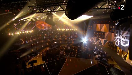 "Le grand échiquier" présenté par Anne-Elisabeth Lemoine sur France 2