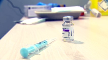 La EMA convencida de que los beneficios de AstraZeneca superan los riesgos