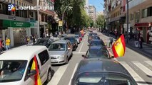 Miles de personas convocadas por Vox salen a la calle en coche en Murcia
