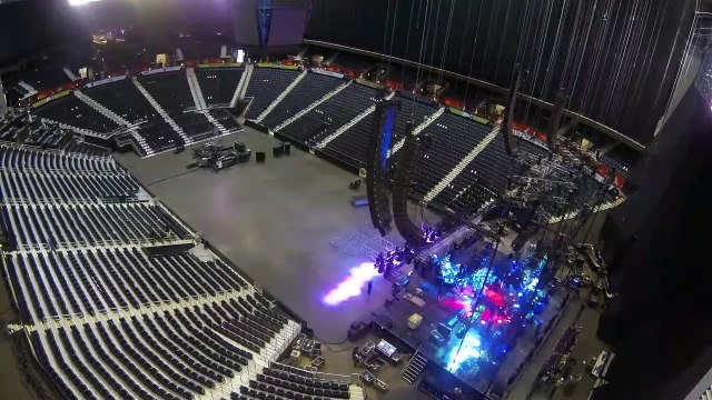 Cette salle de sport se transforme 7 fois en 8 jours à Atlanta... Timelapse impressionnant