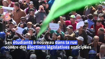 Algérie: les étudiants dans la rue contre les législatives anticipées