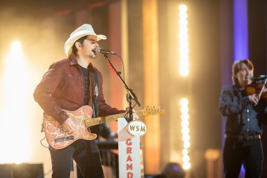 Brad Paisley, Old Dominion, Wynonna Judd, and More to Play Virtual Benefit Concert for Zoos and Aquariums