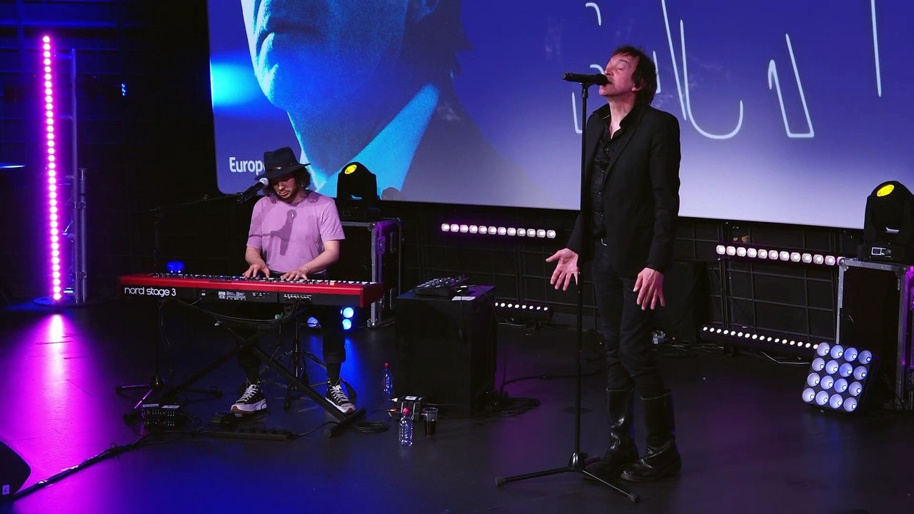 Revivez le live de Cali sur Europe 1